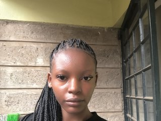 Chat vidéo érotique Cynne