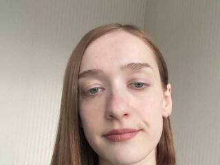 Chat vidéo érotique DacotaDoll