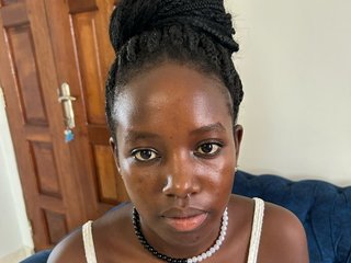 Chat vidéo érotique damaebonygirl