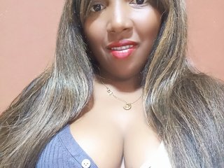 Chat vidéo érotique Danah11