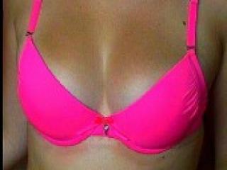 Chat vidéo érotique danetta