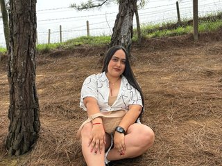 Chat vidéo érotique Daniela-Saenz