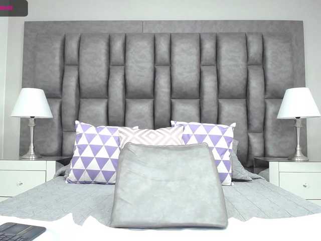 Captures d'écran de diffusion DanielaSander