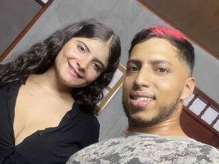 Chat vidéo érotique Danna-Leo