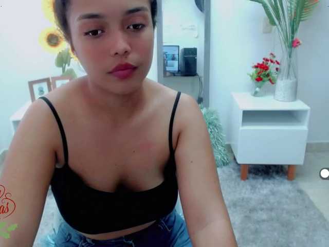 Captures d'écran de diffusion DannaTaylor