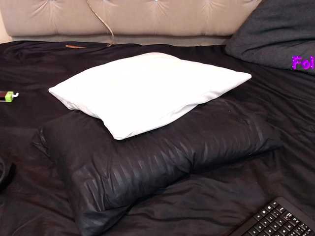 Captures d'écran de diffusion Antonellaxxx