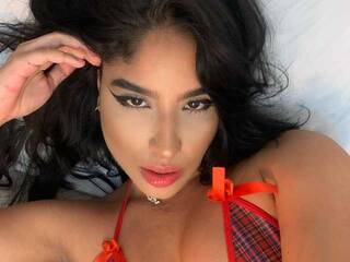 Chat vidéo érotique Darkiitty