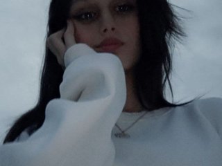 Chat vidéo érotique DarknessQueen