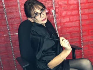 Chat vidéo érotique DarkOpiumX