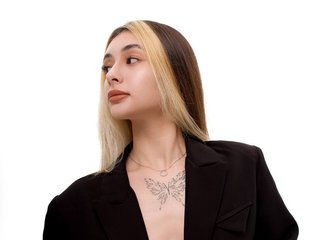 Chat vidéo érotique DarlaBelle