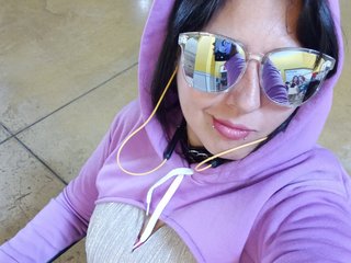 Chat vidéo érotique DerryCooper