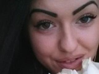 Chat vidéo érotique diana26