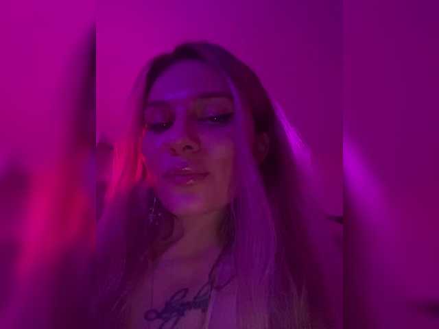 Captures d'écran de diffusion D_i_aM