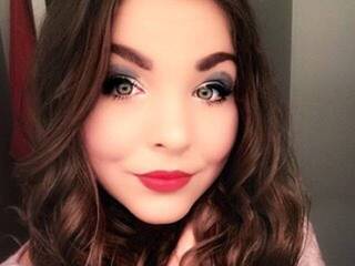 Chat vidéo érotique DIMIYRIA