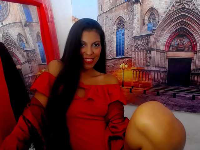 Photos dinaraxxxx Hello guys well come ah my room I hope to be ready to have fun and have a richness with me a pleasure my name is Dinara Welcome