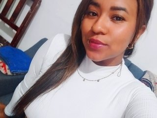 Chat vidéo érotique Diosamorena15