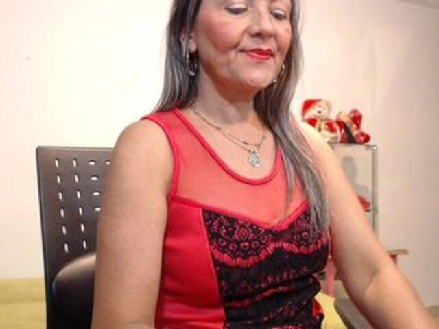 Captures d'écran de diffusion SquirtNstyGrl