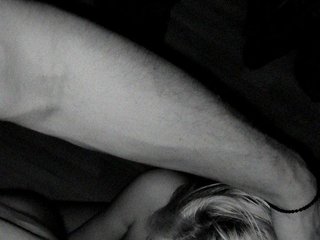 Chat vidéo érotique Divine0couple3forSex