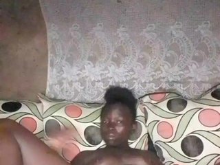 Chat vidéo érotique DivineAssGoddess