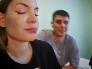 Chat vidéo érotique DivineTrio