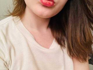 Chat vidéo érotique kurtizanka-partizanka