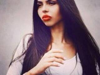 Chat vidéo érotique djulliya