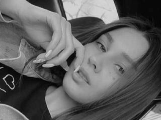 Chat vidéo érotique DonnaJust