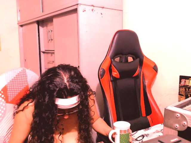 Captures d'écran de diffusion DreamTeachFlame