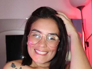 Chat vidéo érotique duschasweetmo