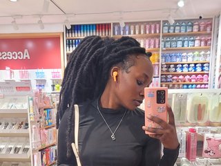 Chat vidéo érotique Ebonycutelyn