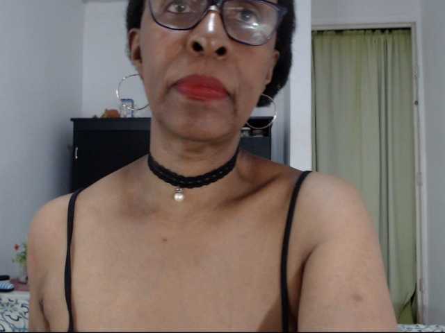 Captures d'écran de diffusion ebonymilf