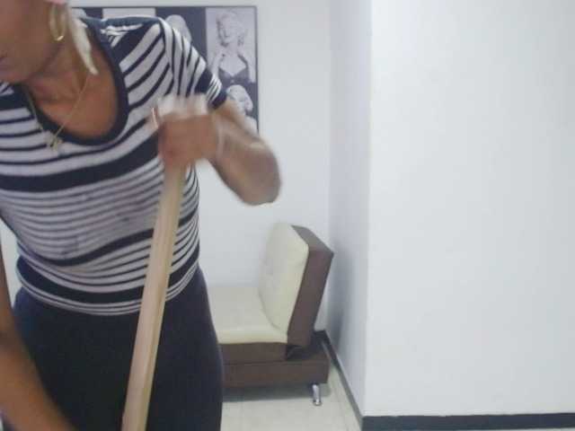 Captures d'écran de diffusion ebonymilf84