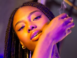 Chat vidéo érotique Ebonymore06