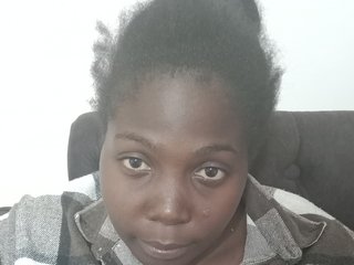 Chat vidéo érotique Ebonytiffany2