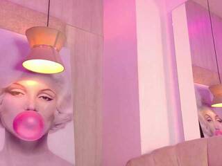 Chat vidéo érotique ElaEndez