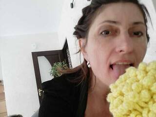 Chat vidéo érotique Eleanesa