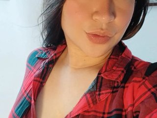 Chat vidéo érotique ELEK-KTRA-67