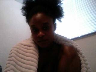 Chat vidéo érotique ElfRulr