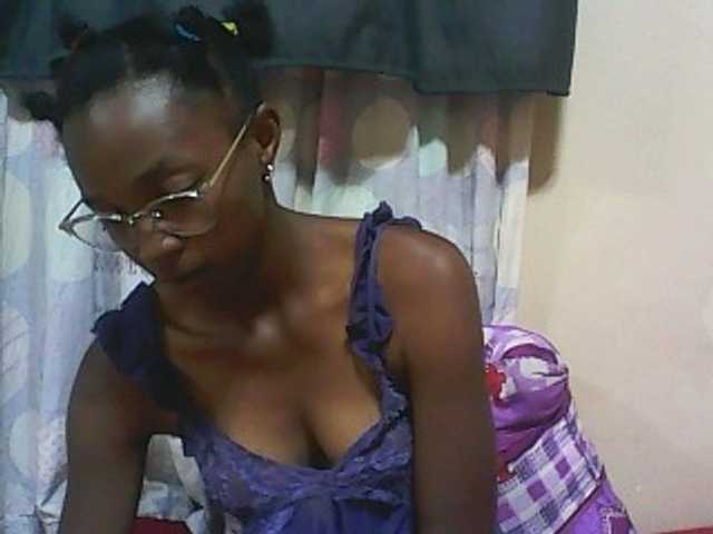 Captures d'écran de diffusion ElianeXhot