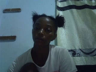 Chat vidéo érotique ElianeXhot