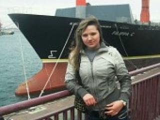 Chat vidéo érotique elika4