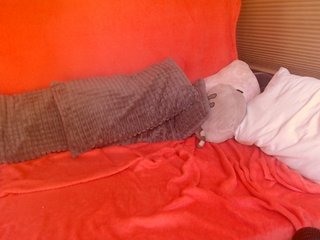 Chat vidéo érotique elisahappylegs
