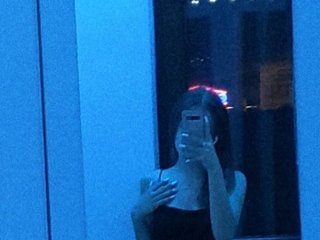 Chat vidéo érotique Eliza0