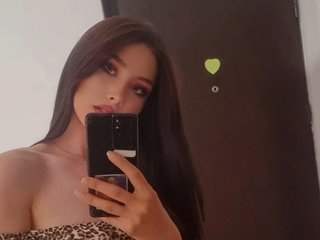 Chat vidéo érotique ELIZA8