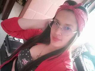 Chat vidéo érotique Elizabeth-law