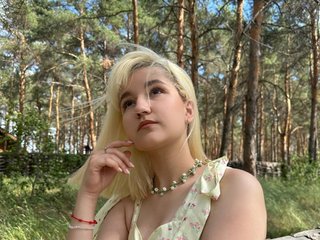 Chat vidéo érotique ElizabethWooler