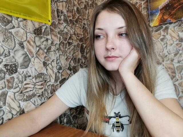 Captures d'écran de diffusion EllaLaLovely