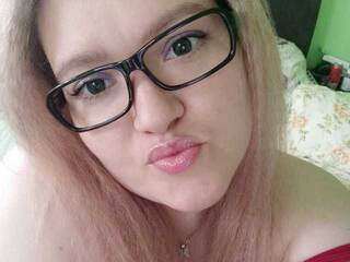 Chat vidéo érotique Ellaryy