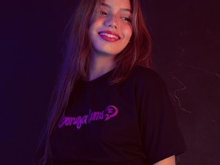 Chat vidéo érotique EllieMiller