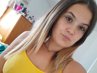 Chat vidéo érotique EllieNewman